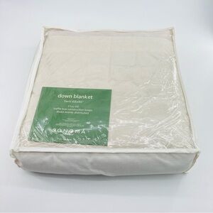 Sonoma Twin Size Down Blanket 68”x86” 11 oz Fill Baffle Box Construction NOS